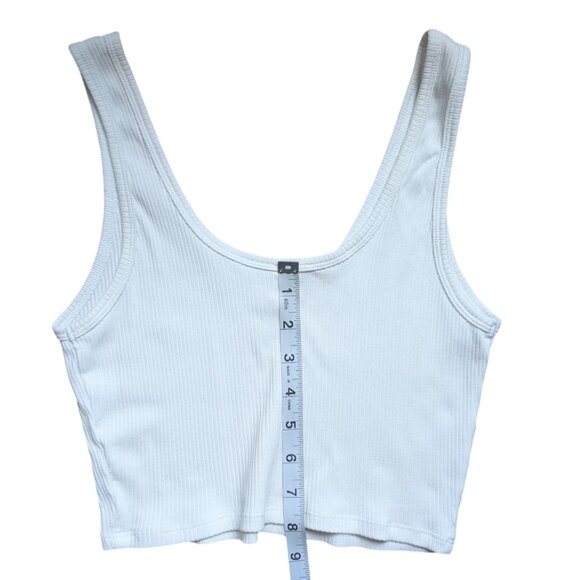 Garage White V-neck Ribbed Cropped Tank Top Women Size Medium - Picture 6 of 10